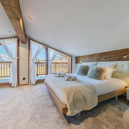 Luxury - Fireplace Heated Pool & Sauna * Megève