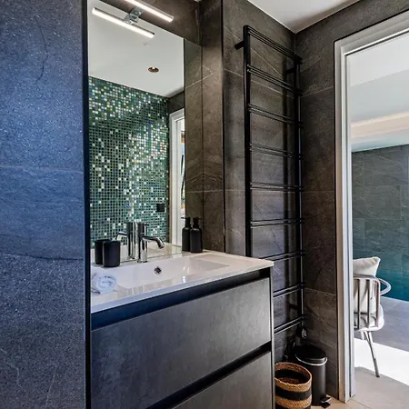 Luxury - Fireplace Heated Pool & Sauna Horská chata